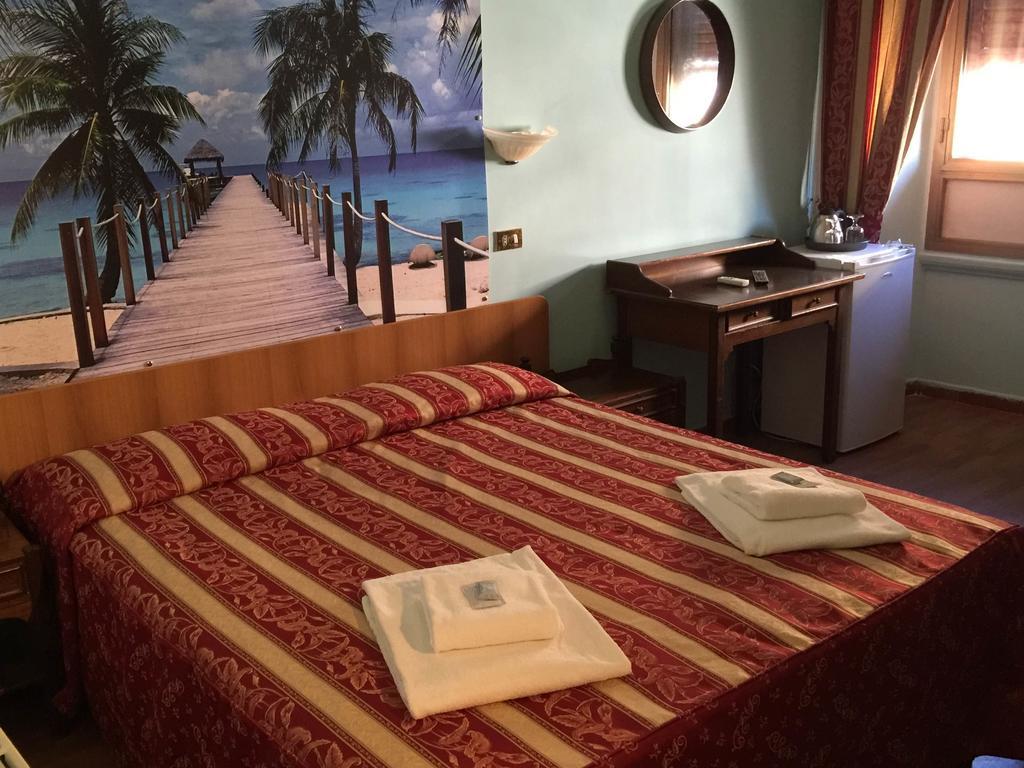Gabriele Hotel *