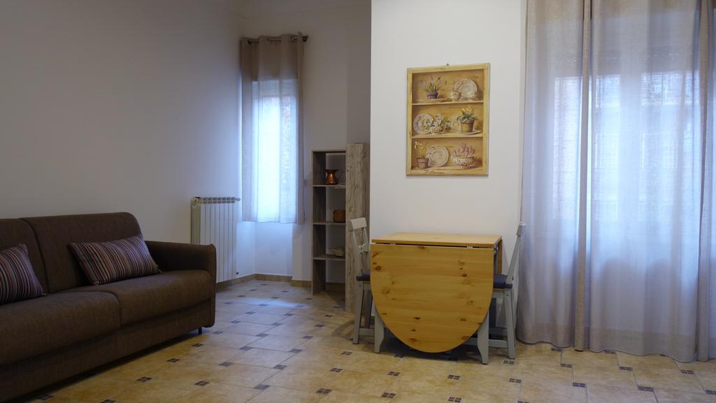 Eleonora's Apartment
