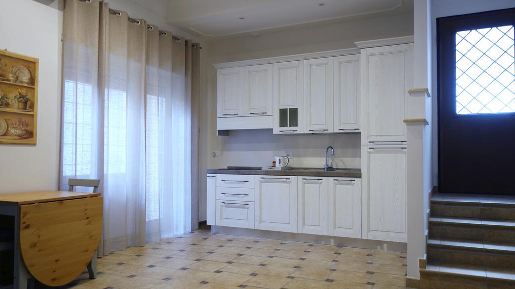 Eleonora's Apartment