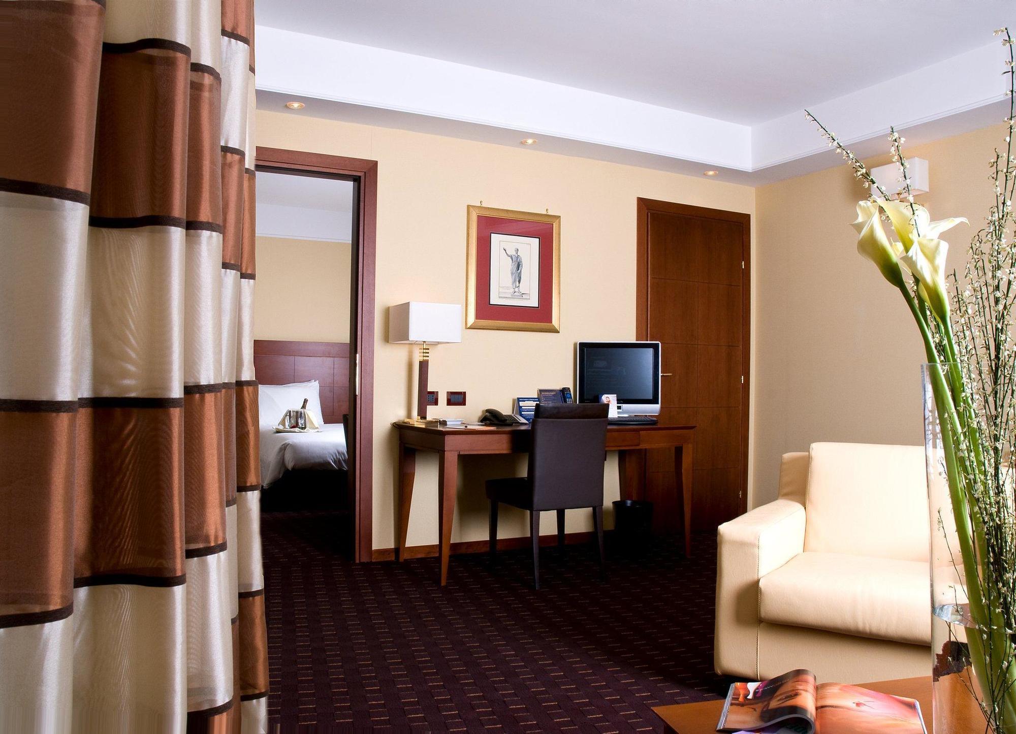 Hotel Capannelle 4*