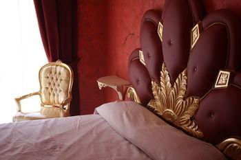 Pope's Couette-café Rome