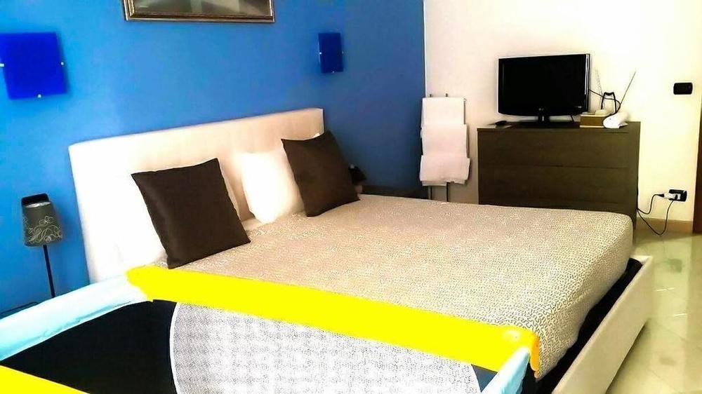 Suites Holiday Rooms Guest house
