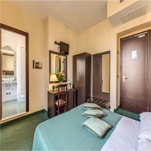 Hotel Versailles Rome