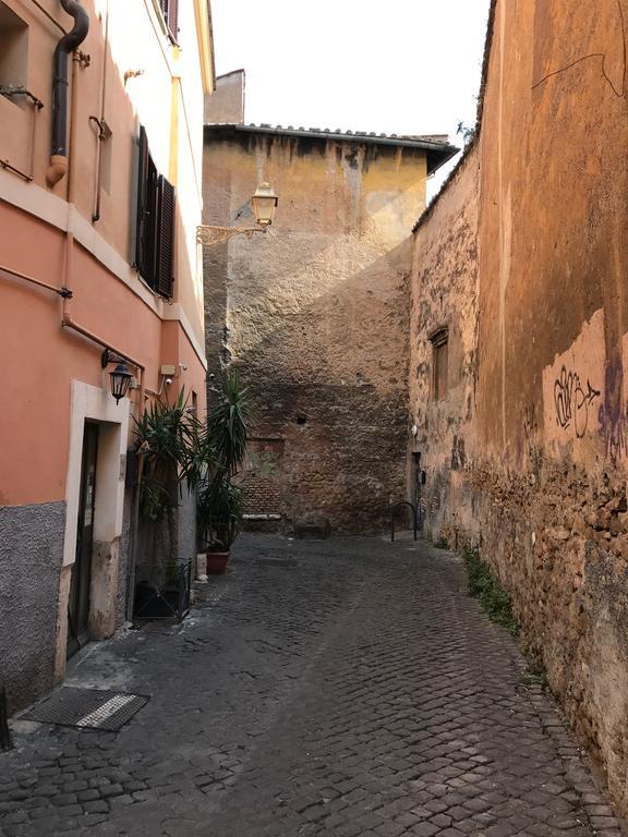 Trastevere Romantic Apartment