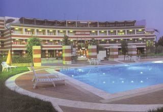 Petra 4* Rome