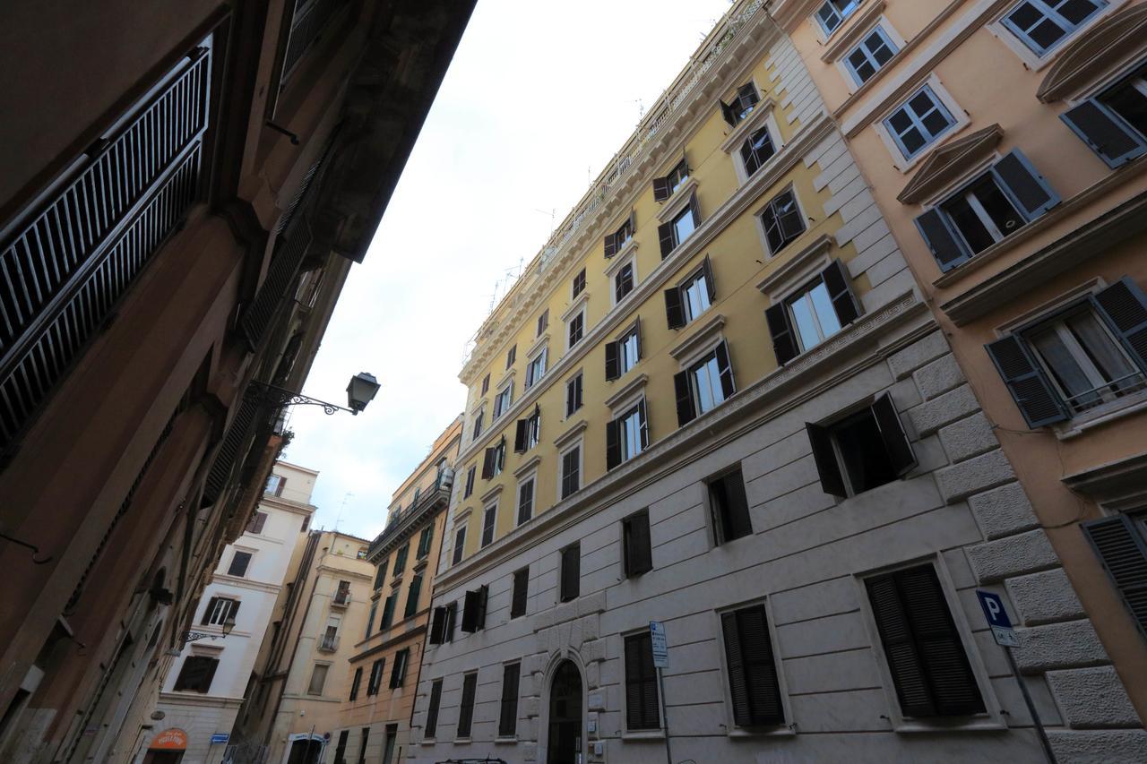 Monti Apartment *