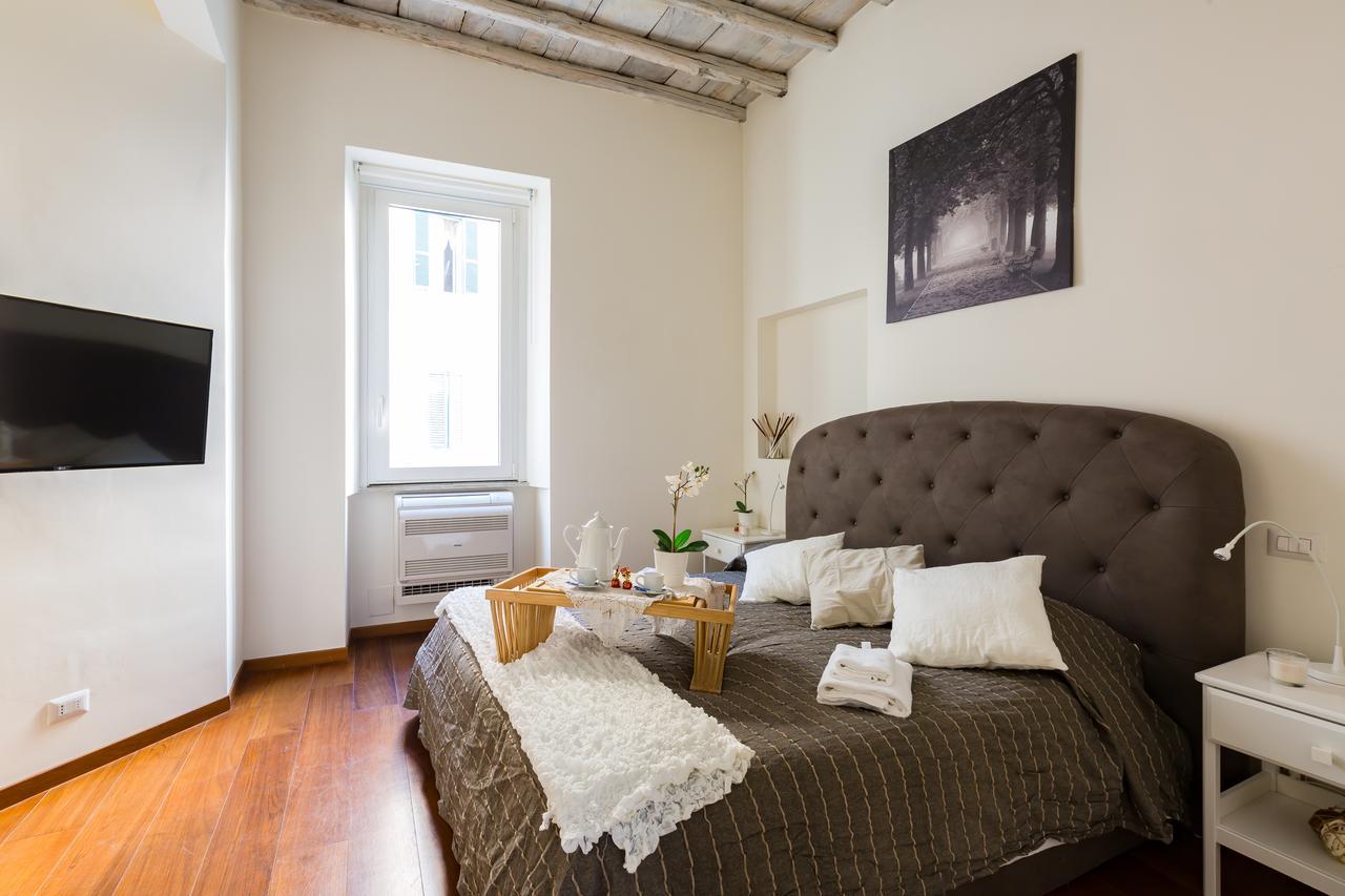 The Royal Story Apartment