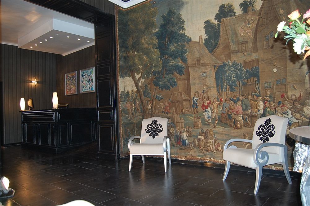Royal Palace Luxury