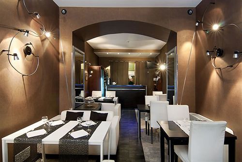 Royal Palace Luxury Hotel 4*
