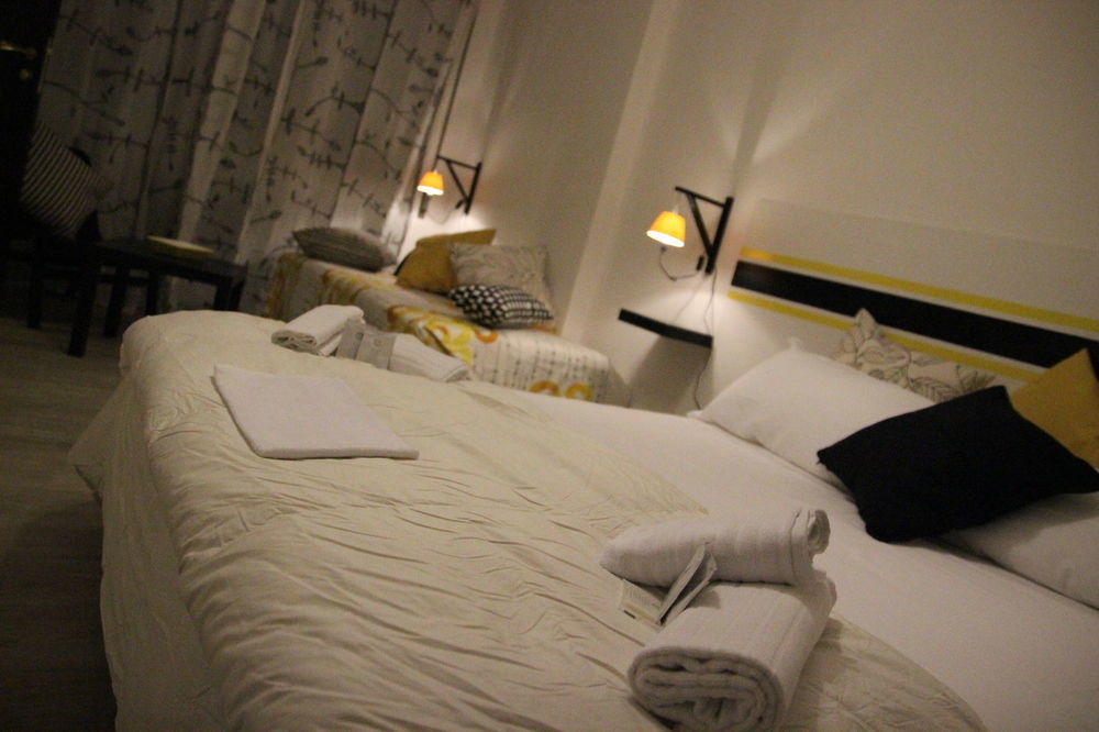 Iron Bridge Accommodation Aparthotel
