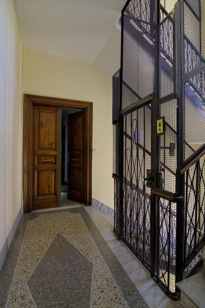Floor 6 Rome