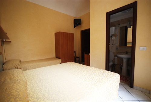 Hostel Emanuela Rome