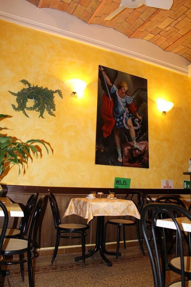 Bolognese Hotel