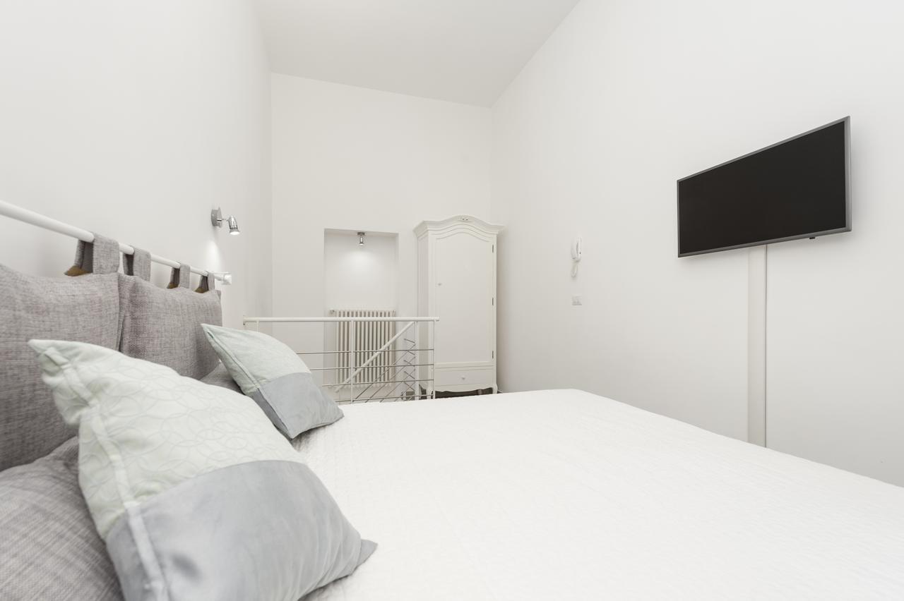 Awesome Duplex In Campo De' Fiori Area