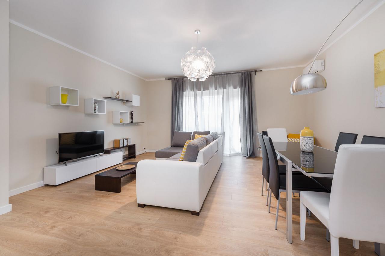 Costanza In Appartement *