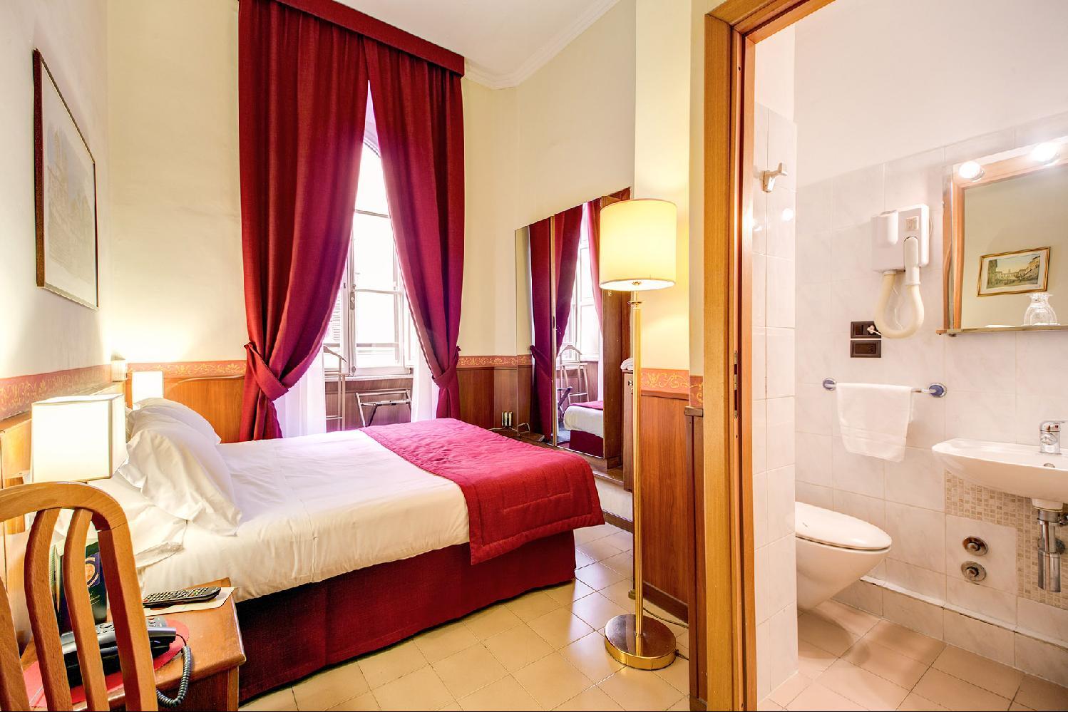 Giotto Flavia Hotel