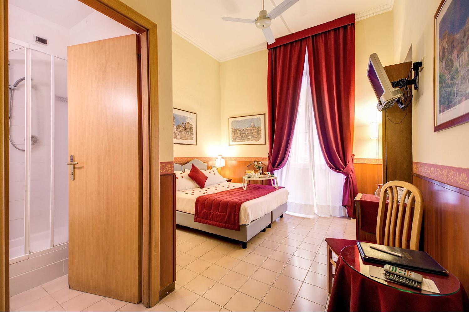 Giotto Flavia Hotel 2*