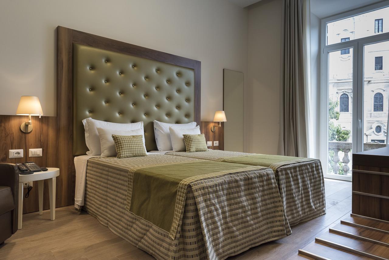 Navona Luxury Couette-café