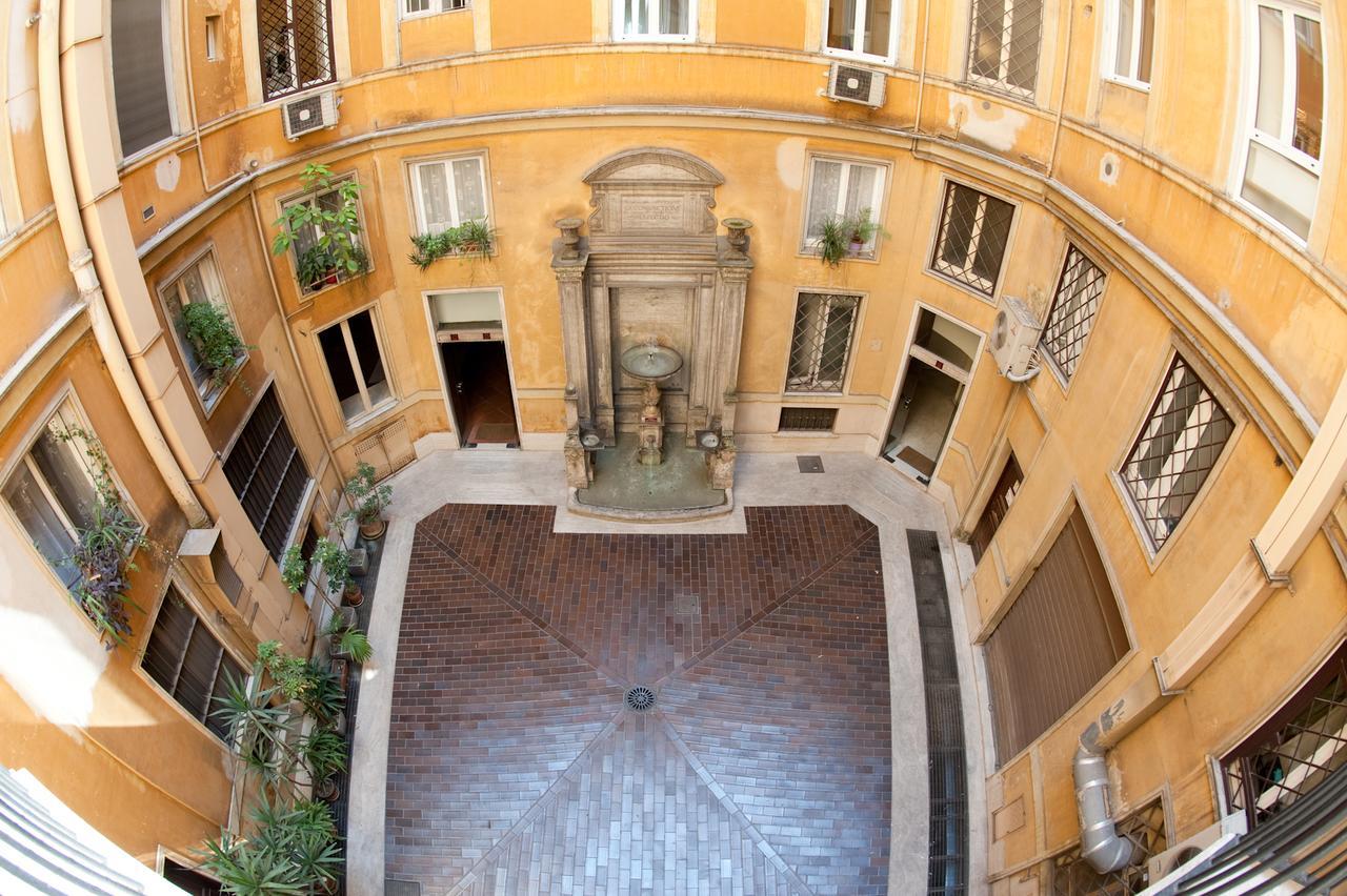 Couette-café Navona Luxury Rome