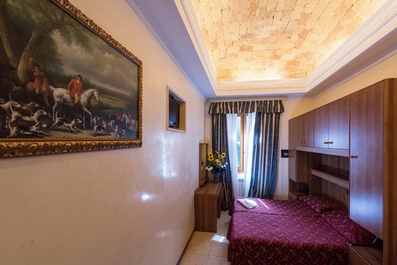 Mari Hotel Rome