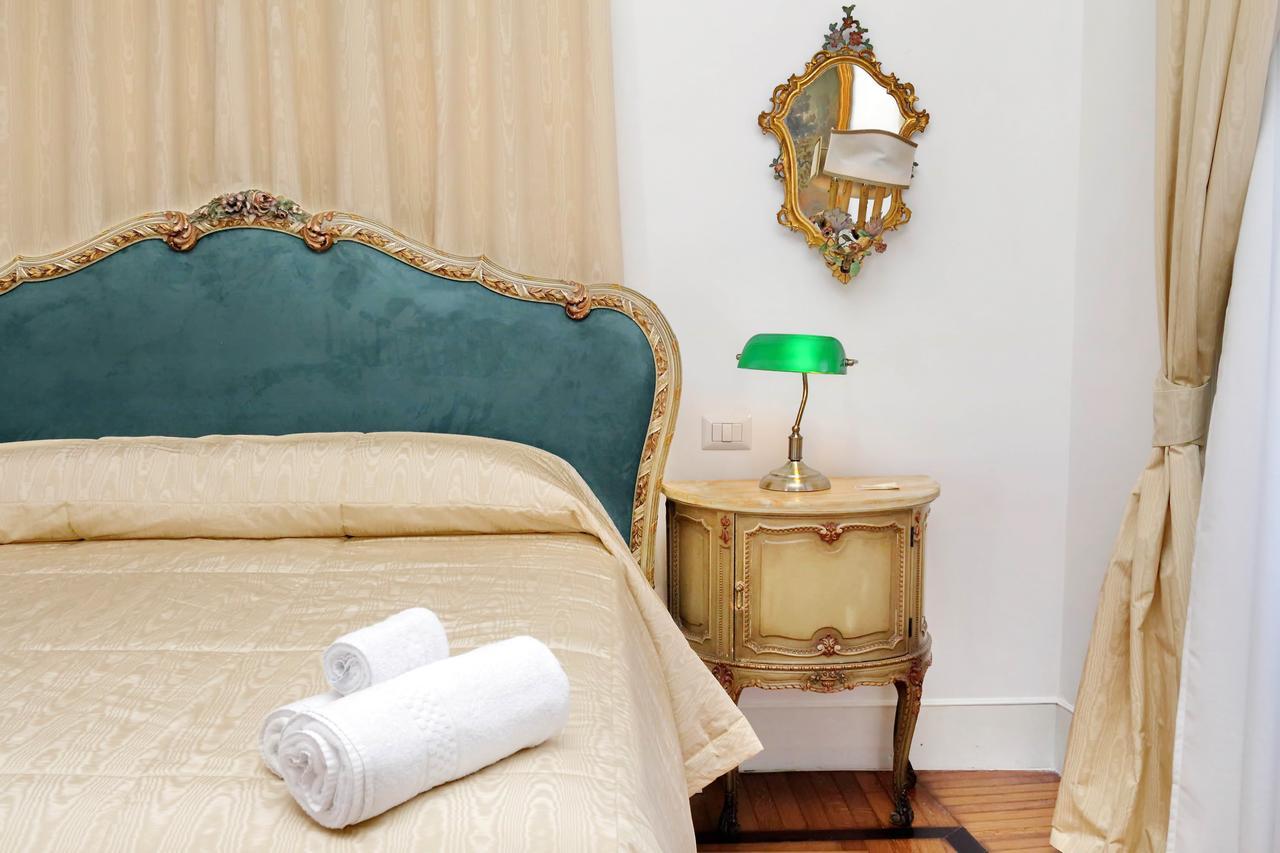 Prestigious Via Veneto Apartment *