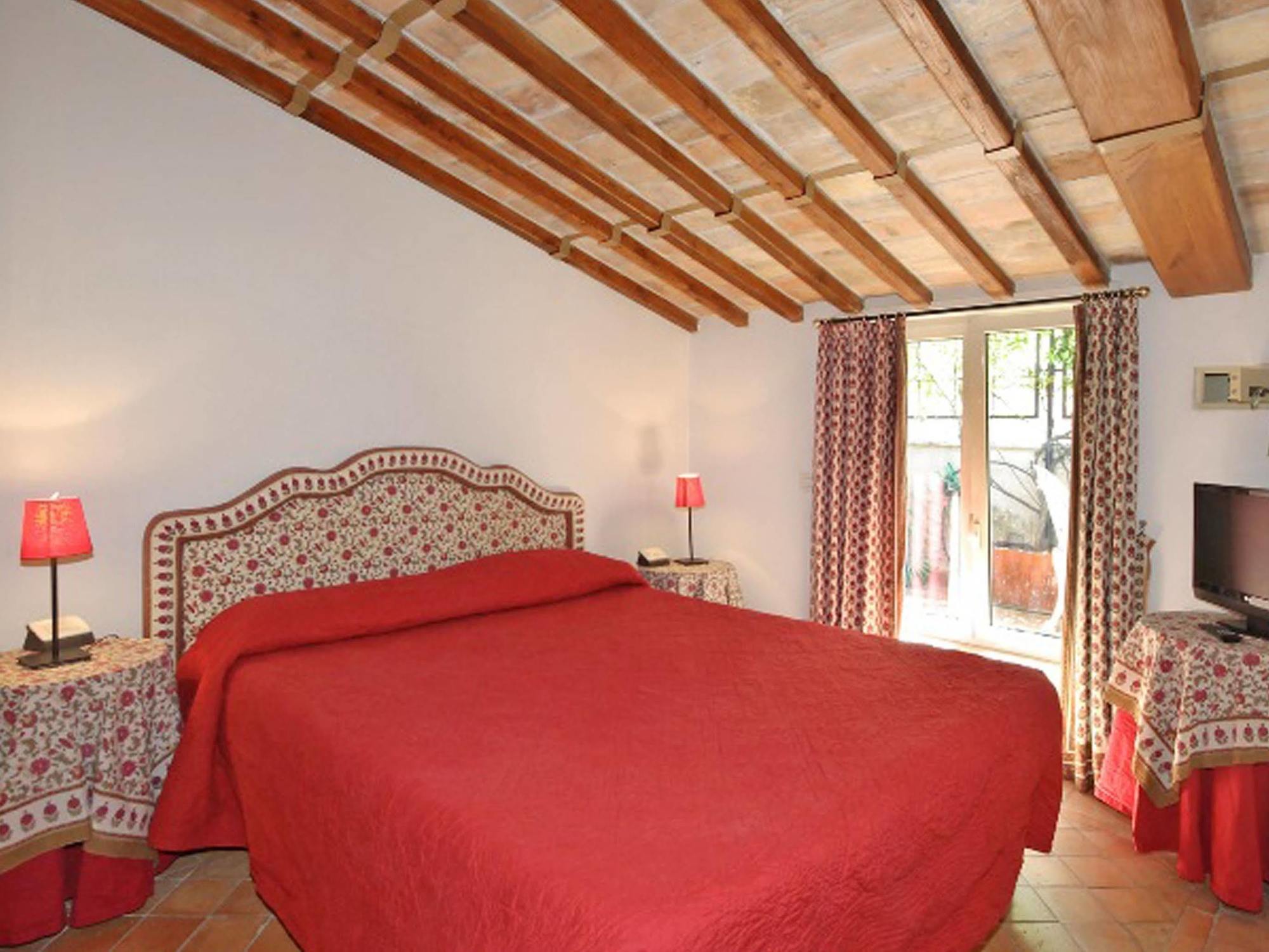 Frattina Apartment *
