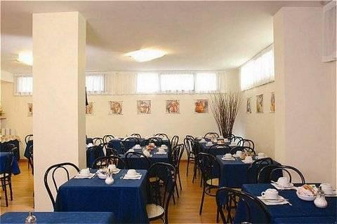 Sisto V Hotel Rome