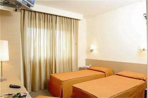 Sisto V 3* Rome