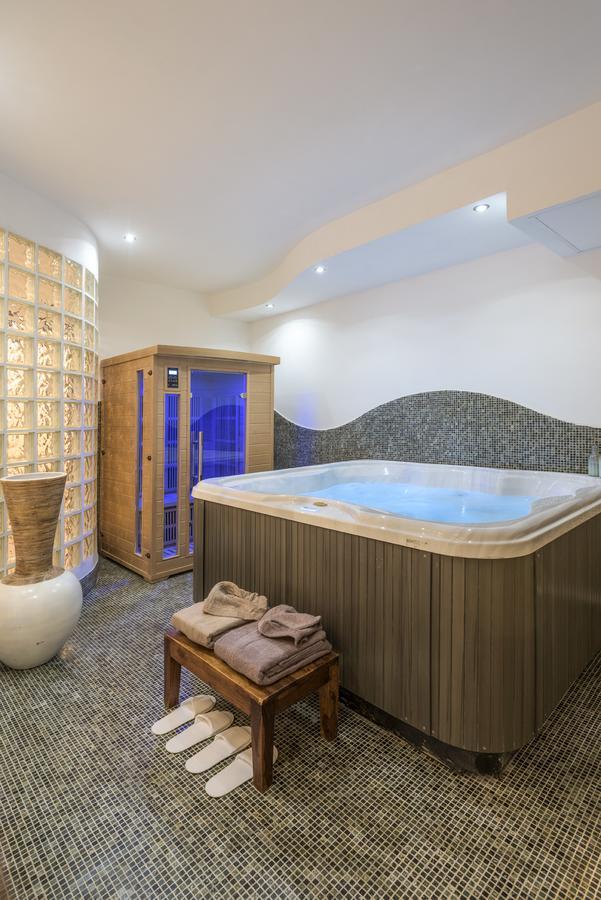 Rifugio Degli Artisti Bed & Breakfast 2*