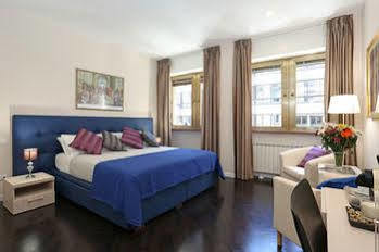 Suites Rome Guest house 4*