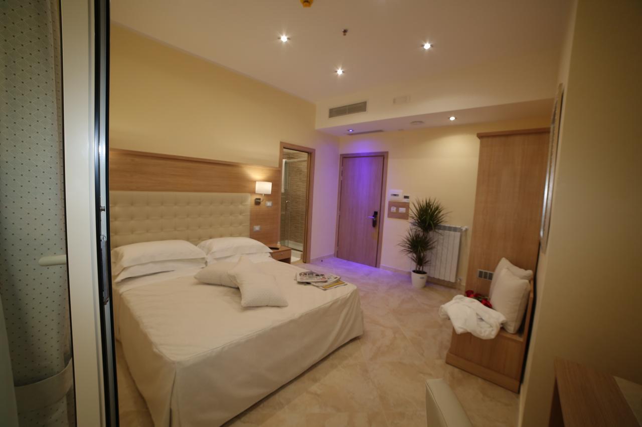 Hotel Esposizione Palace Rome