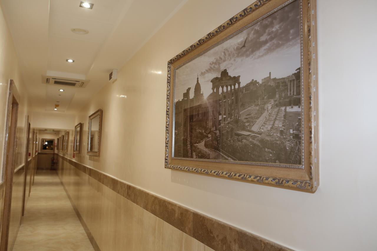 Esposizione Palace Hotel 2*