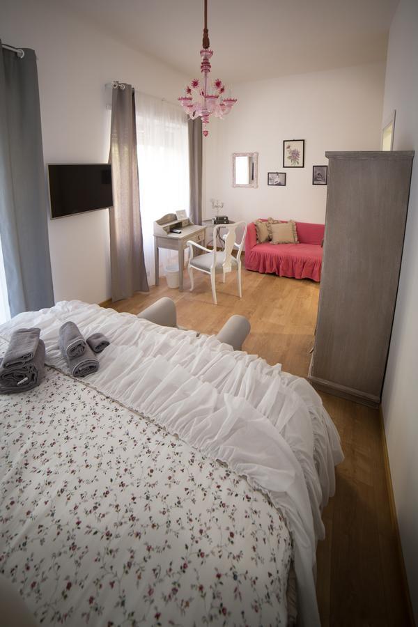 Bed & Breakfast La Piazzetta Delle Regine Roma