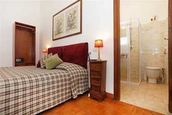 Houspitality Caesar Bed & Breakfast 3*