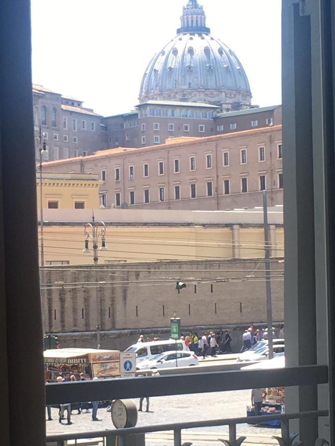 San Pietro Grand 2* Rome