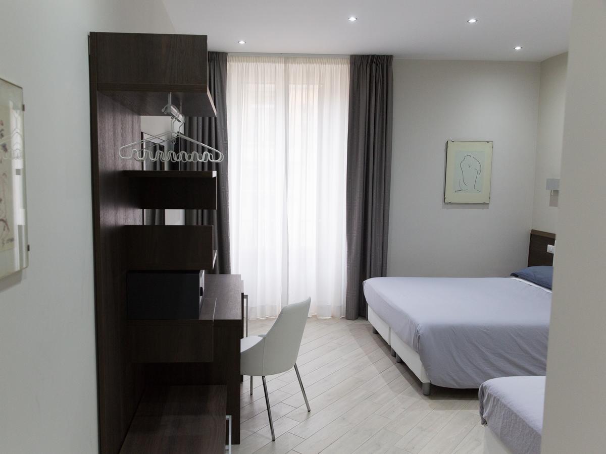 Venustas Hotel 3*