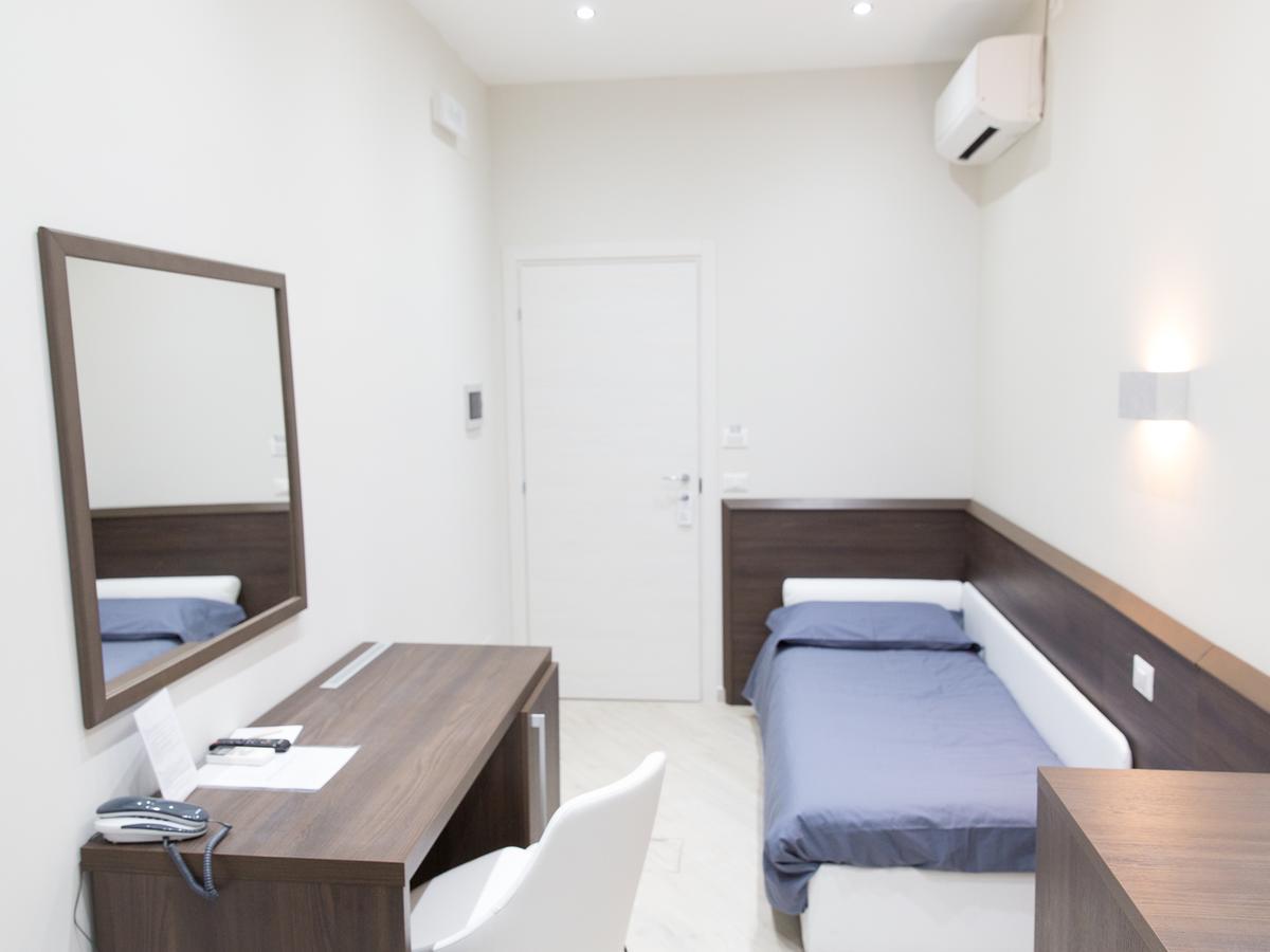 Venustas Hotel 3*