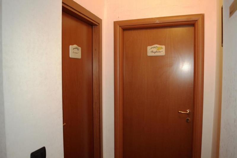 Julius Caesar 183 Guest house 3*