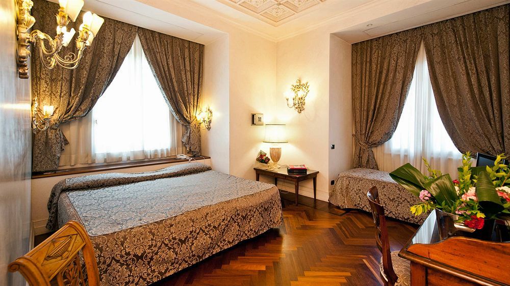 Hotel Aventino 3*
