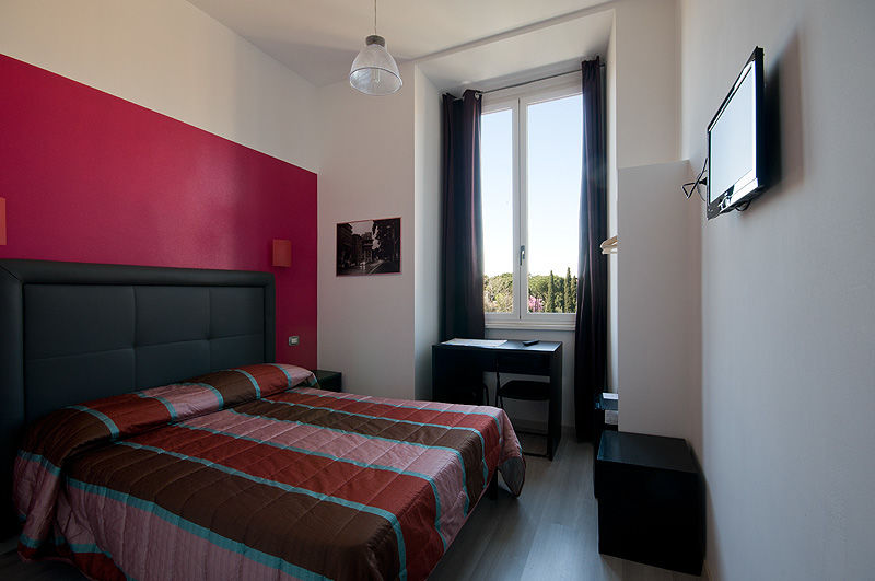Hotel Mf 3*