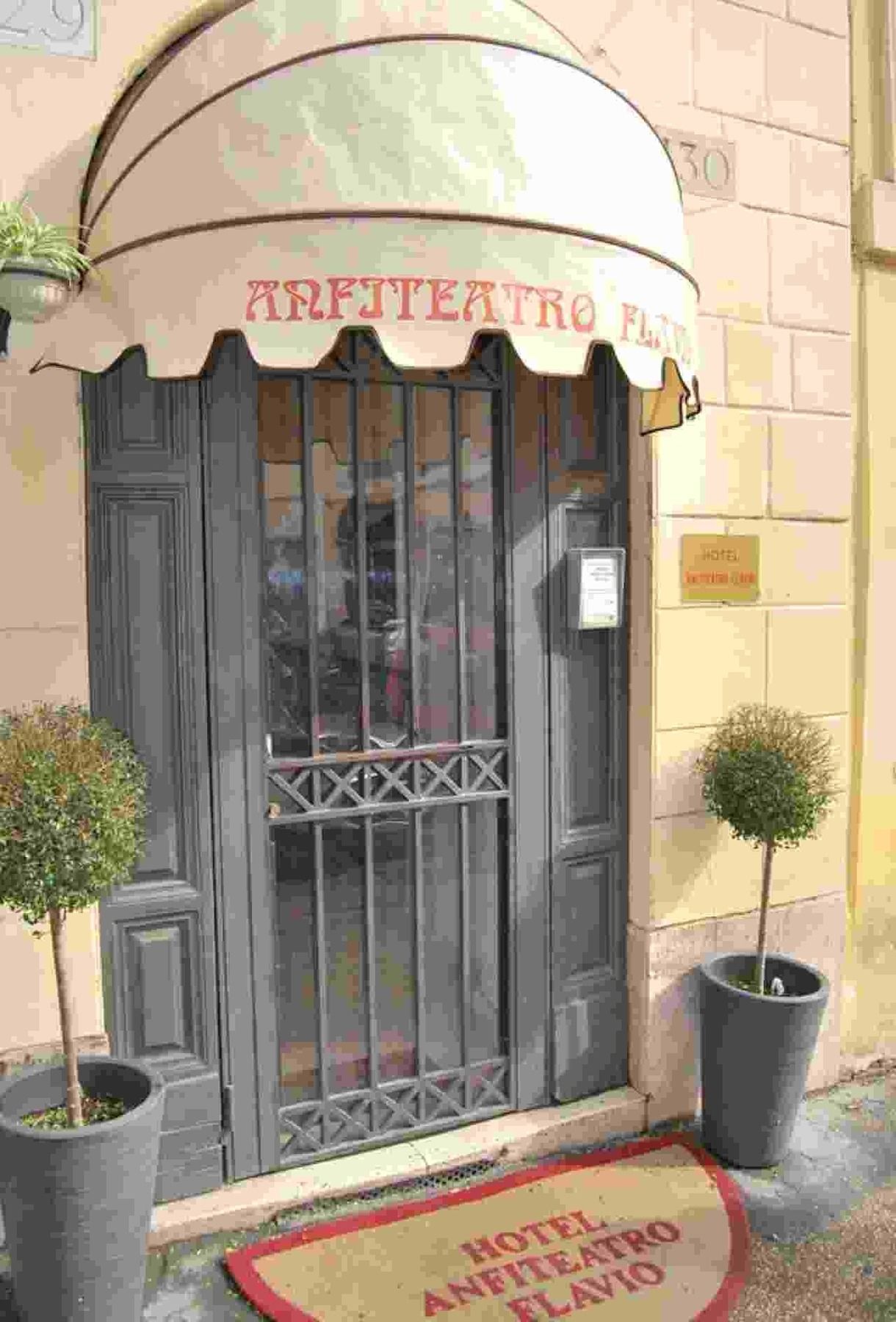 Anfiteatro Flavio 3* Rome