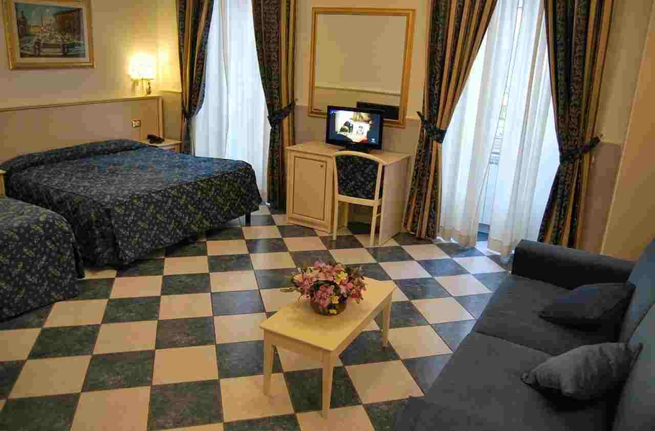 Anfiteatro Flavio 3* Rome