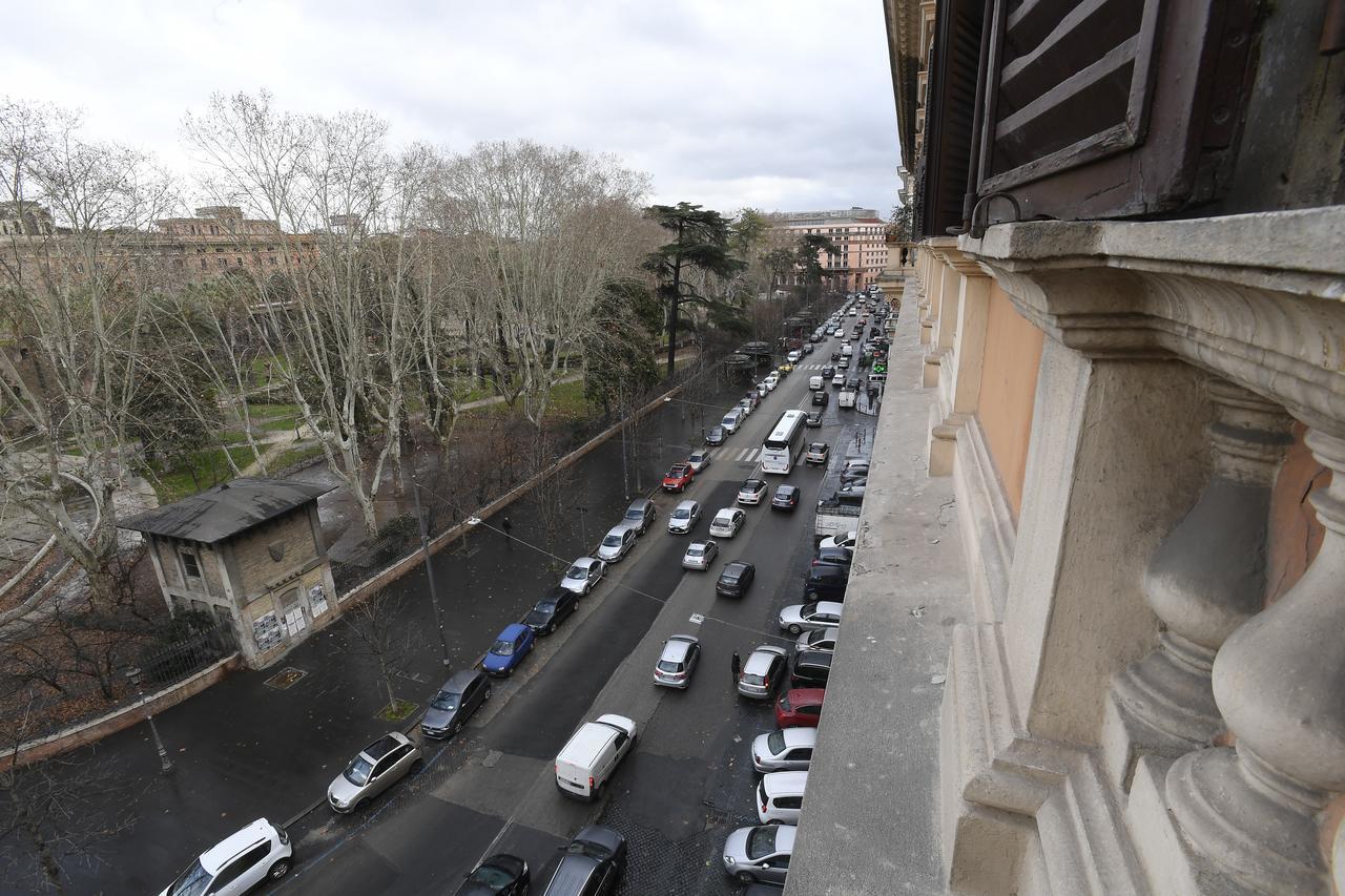 Lo Rome