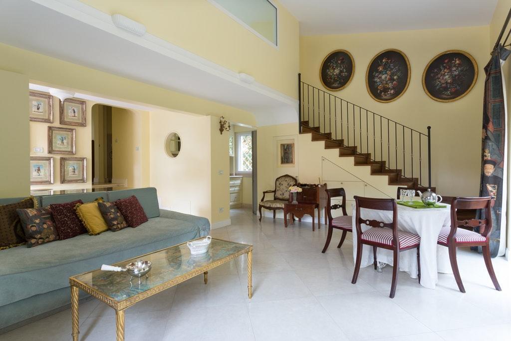 Apartment Via Delle Tre Madonne *