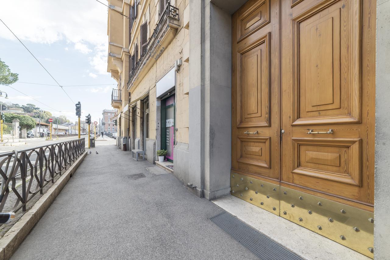 Borghese Luxury Terrace * Rome
