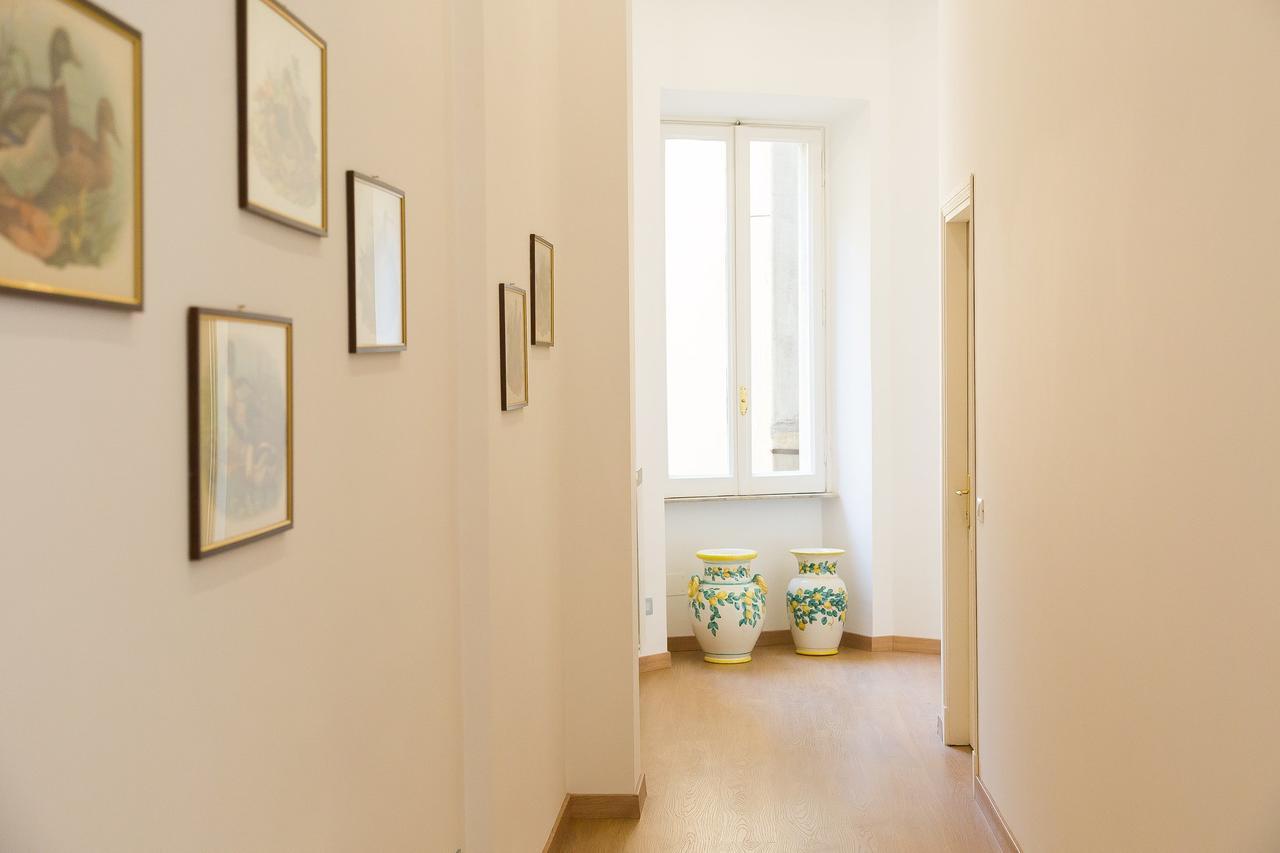 Prestigious Via Barberini Rome