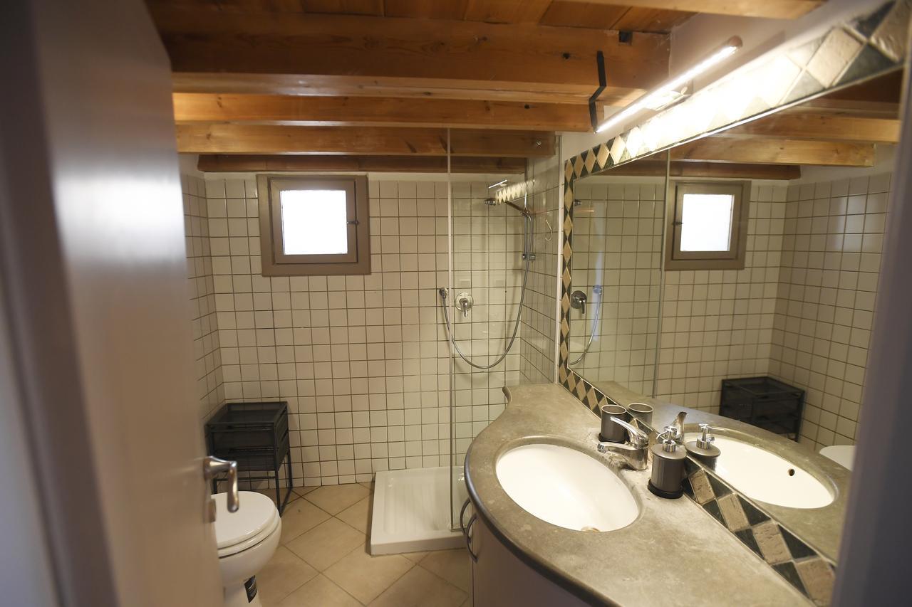 Lo Apartment