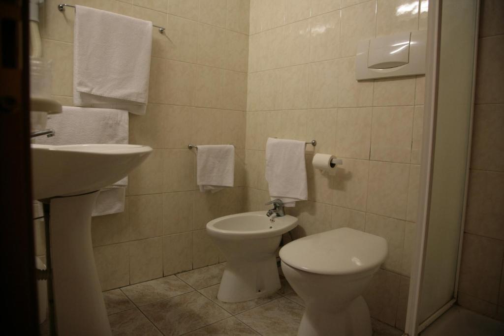 Industrial Hotel Rome