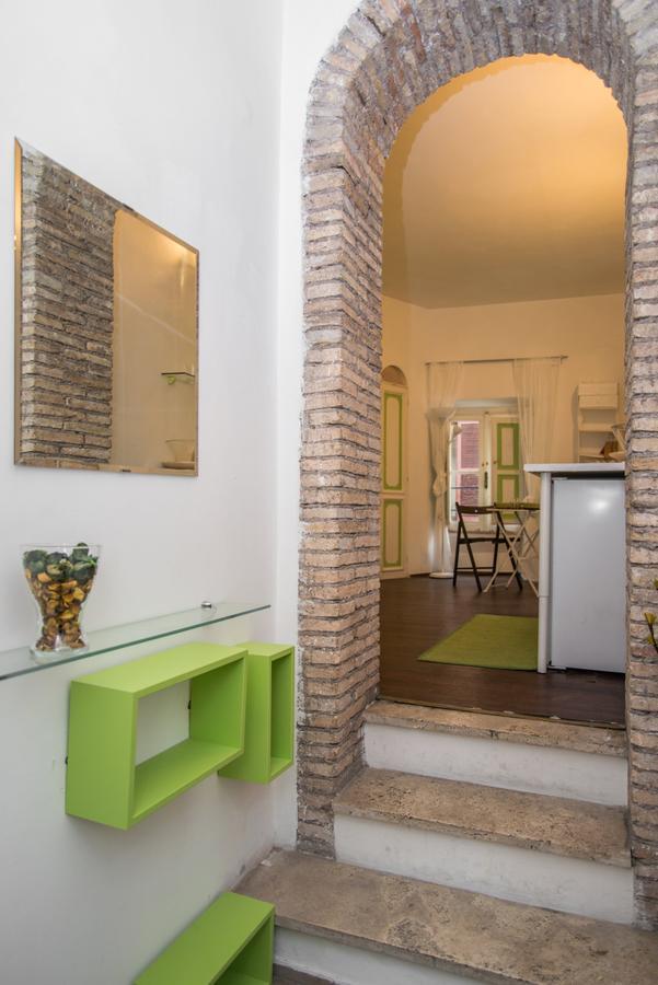 Trastevere Intimate Rome