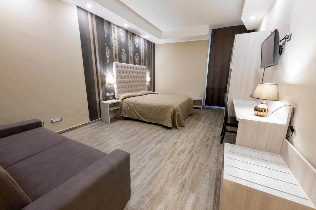 Anfiteatro Flavio 3* Rome